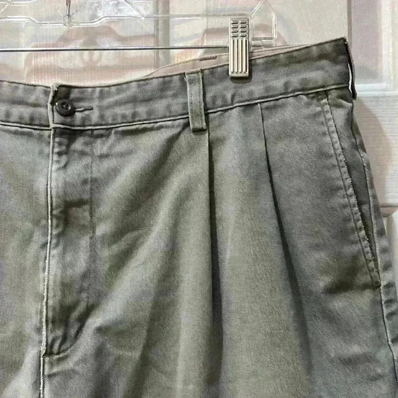 Eddie Bauer distressed twill army green shorts. - Picture 2 of 9